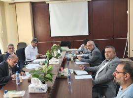 بررسی برنامه‌های هفته بسیج و دوره توانمندسازی مدیران کانون‌ها در نشست فرماندهان بسیج وزارتخانه‌ها