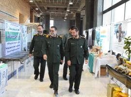 بازدید مسئول سازمان بسیج مهندسین صنعت و معدن کشور از غرفه‌های تولیدکنندگان نمایشگاه فرصت‌های سرمایه‌گذاری همدان