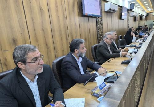 برگزاری جلسه ستاد تسهیل و رفع موانع تولید در لرستان با محوریت حمایت از صنایع استان