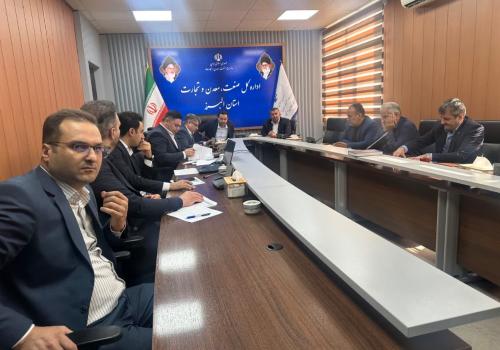 بررسی موانع تولید ۸ واحد صنعتی در پنجاه‌وششمین و پنجاه‌وهفتمین جلسات ستاد تسهیل استان البرز