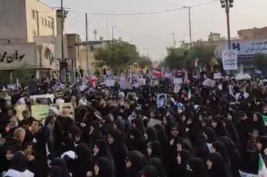 راهپیمایی بیعت و حمایت از ولایت فقیه با حضور پرشور مهندسین بسیجی سازمان بسیج مهندسین صنعت و معدن 