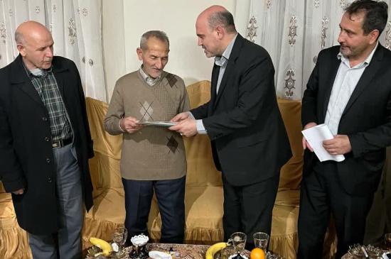 دیدار با خانواده شهیدان موسی و سلامت تحریری