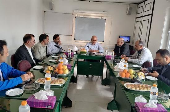 نقش آفرینی بسیج با هدف رفع موانع تولید شرکت شیمیایی بهداش 