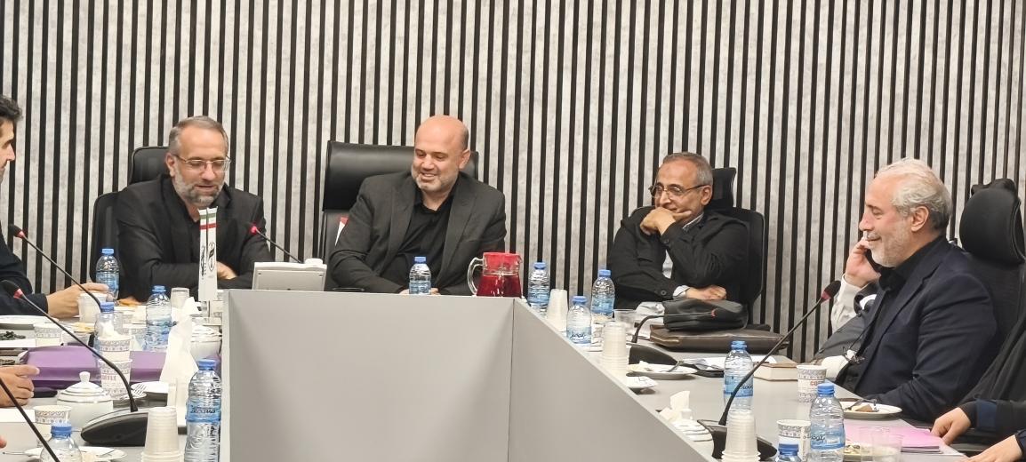 مراسم معارفه و تکریم فرماندهان مرکز بسیج وزارت نفت برگزار شد